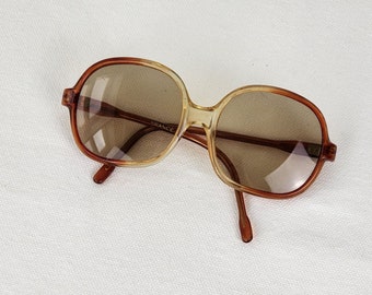 Vintage 1970's Sunglasses Made in France Grey Shade Lens Brown to Clear Ombre Frame Summer Beach Accessories Festival Boho Eclectic Grandpa