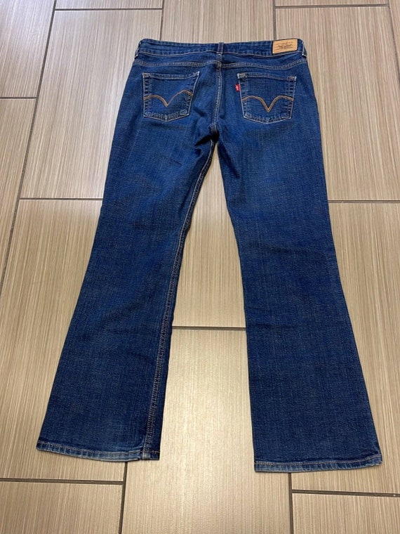 Levis 526 Slender Bootcut Jeans Womens Sz 12M Hi-rise Dark - Etsy