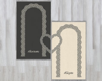 Personalized Foam Padded 2 Prayer Mat Set with Heart Design, Islamic Wedding Gift, Nikkah Gift for Muslim Couples, Dowry Janamaz Rug 704