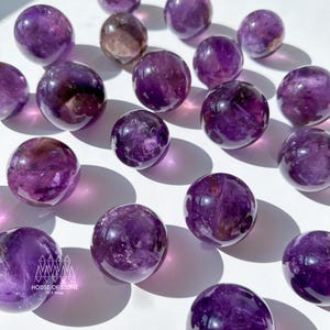 Esfera de amatista natural/Esfera de cristal arcoíris de amatista de alta calidad/Bola de amatista/Chakra de la corona/Herramientas de altar