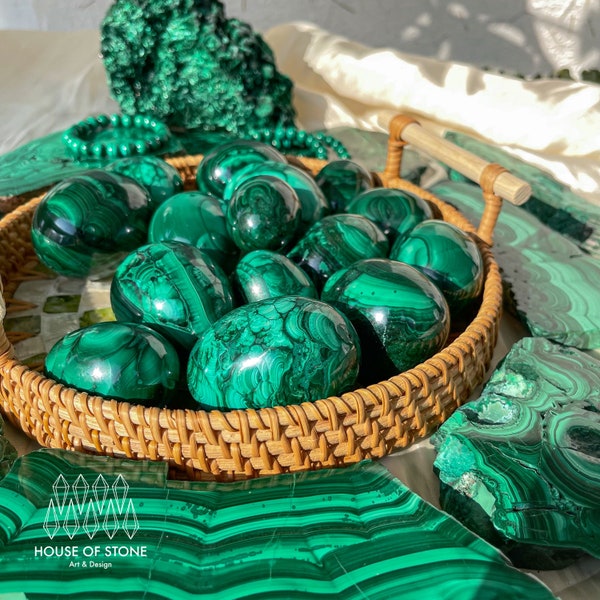 Oeufs de malachite authentiques/Oeufs de malachite naturelle/Sphère de malachite de haute qualité/Oeuf de pierre précieuse/Décor de Noël