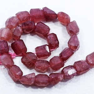 Strawberry Quartz Beads, Faceted Beads, Tumble Beads, nugget Beads, Size 10-13 mm 13 Inch Stand, Natural Strawberry Quartz Beads