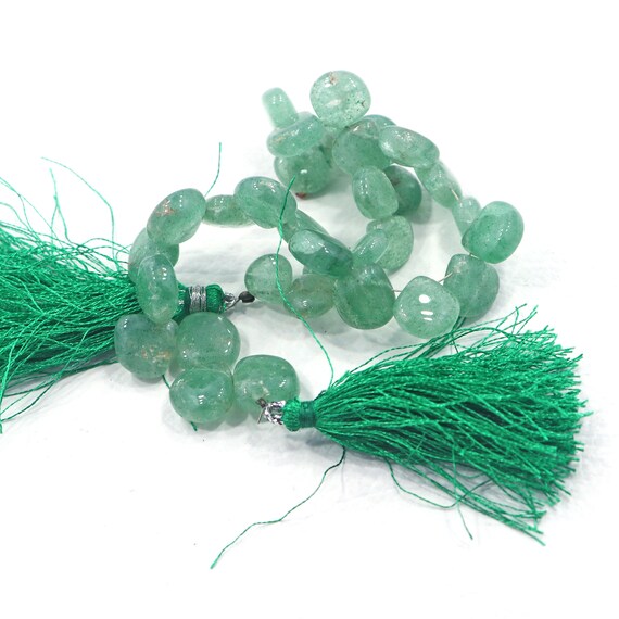 グリーンストロベリージェムストーンビーズ：ハート型、8インチ