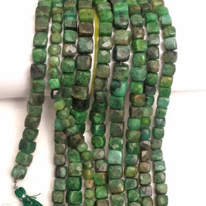 Emerald beads, Faceted beads, gemstone beads, drilled beads, Natural Emerald beads, 8 inch beads, Cube Shape beads, for jewelry