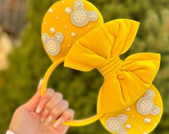 Yellow velvet Ears.