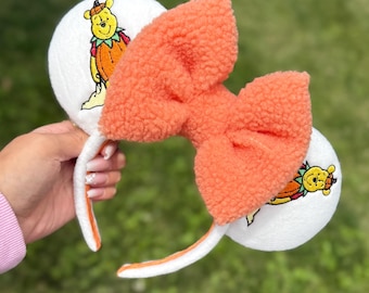 Pooh Halloween embroidered mouse ears.