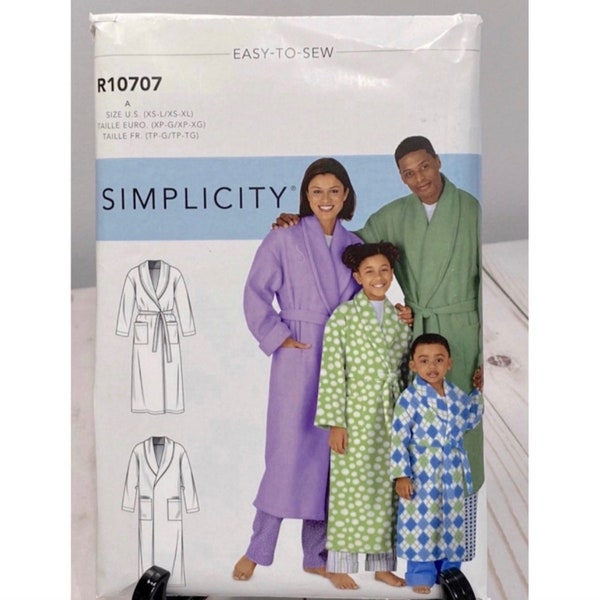 Simplicity R10707 Family Bathrobes Sewing Patterns