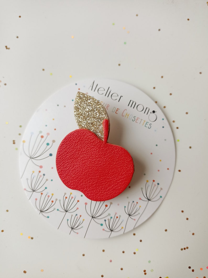 Broche Pomme Rouge