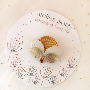 Leather brooch White