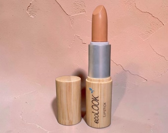 Minimal Mood Matte lipstick