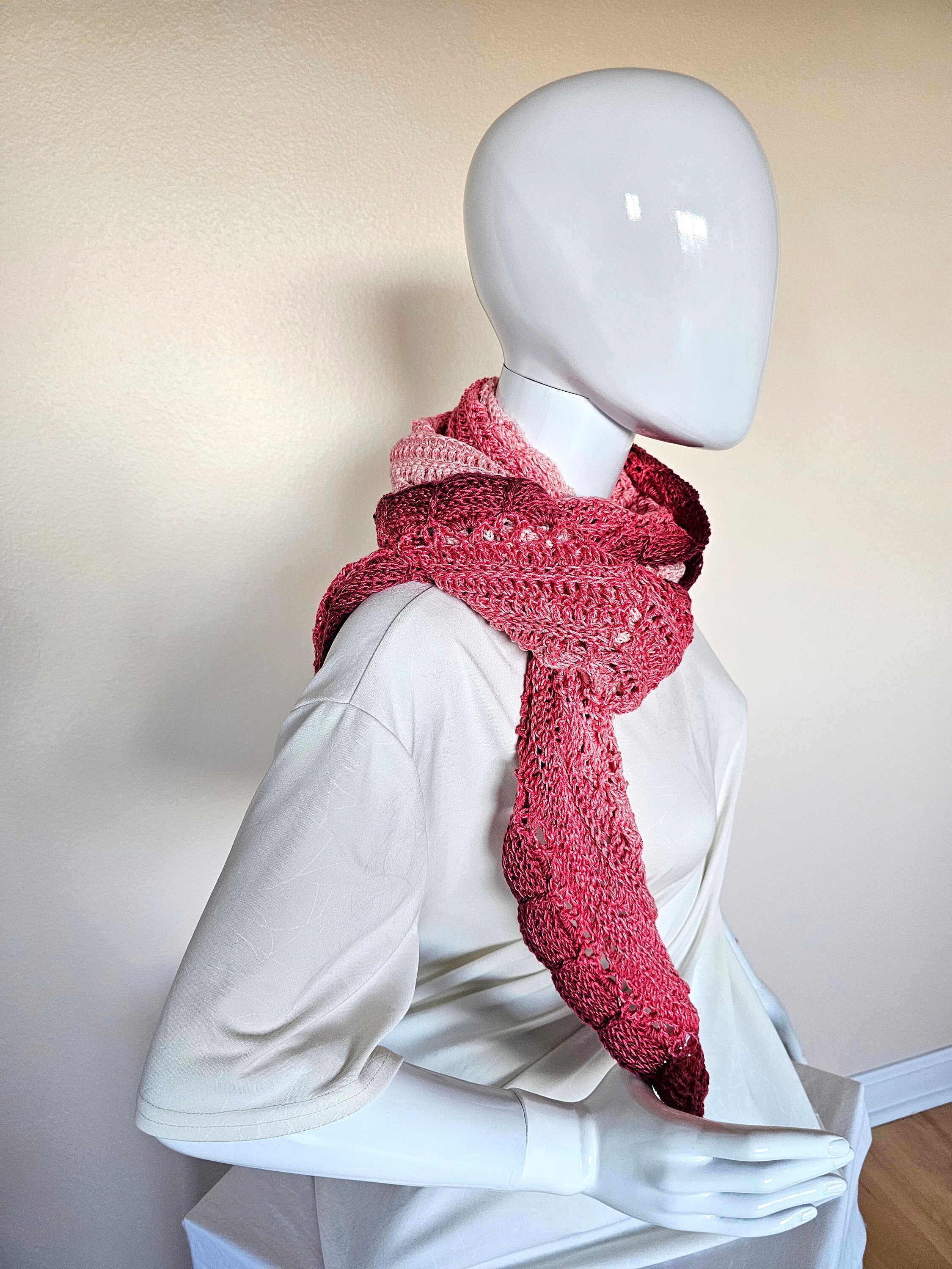 Crochet triangle shawl. Unique chic wrap. Cozy triangle shawl. Rose and Cream Wedding Stole. Gift for Her. Handmade Large shawl. - Thumbnail 6