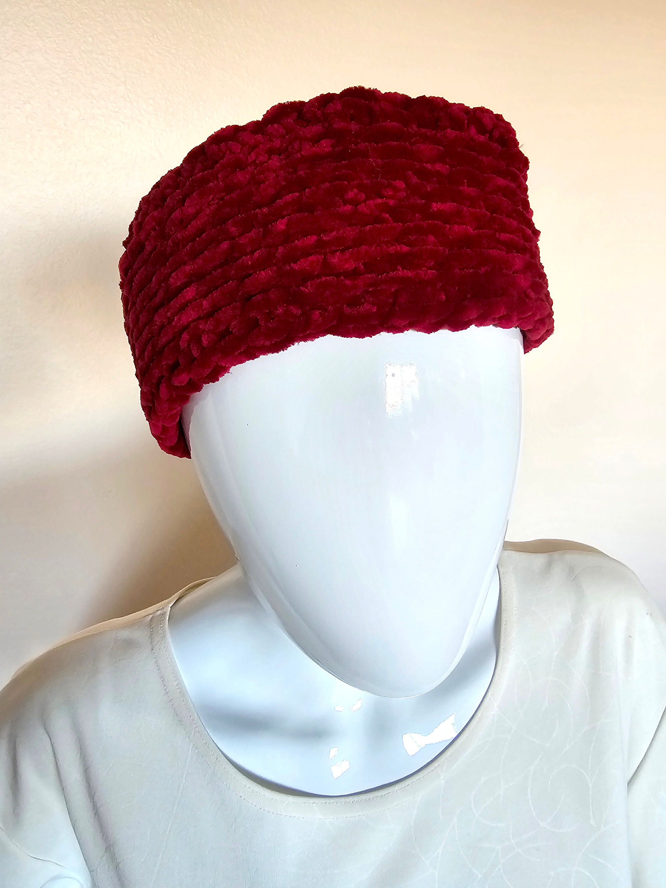 Red Velvet Ear warmer. Boho headband. Crochet ear warmer. Velvet Headband. Handmade hair accessory. Winter ear covering. Women's headband. - Thumbnail 2