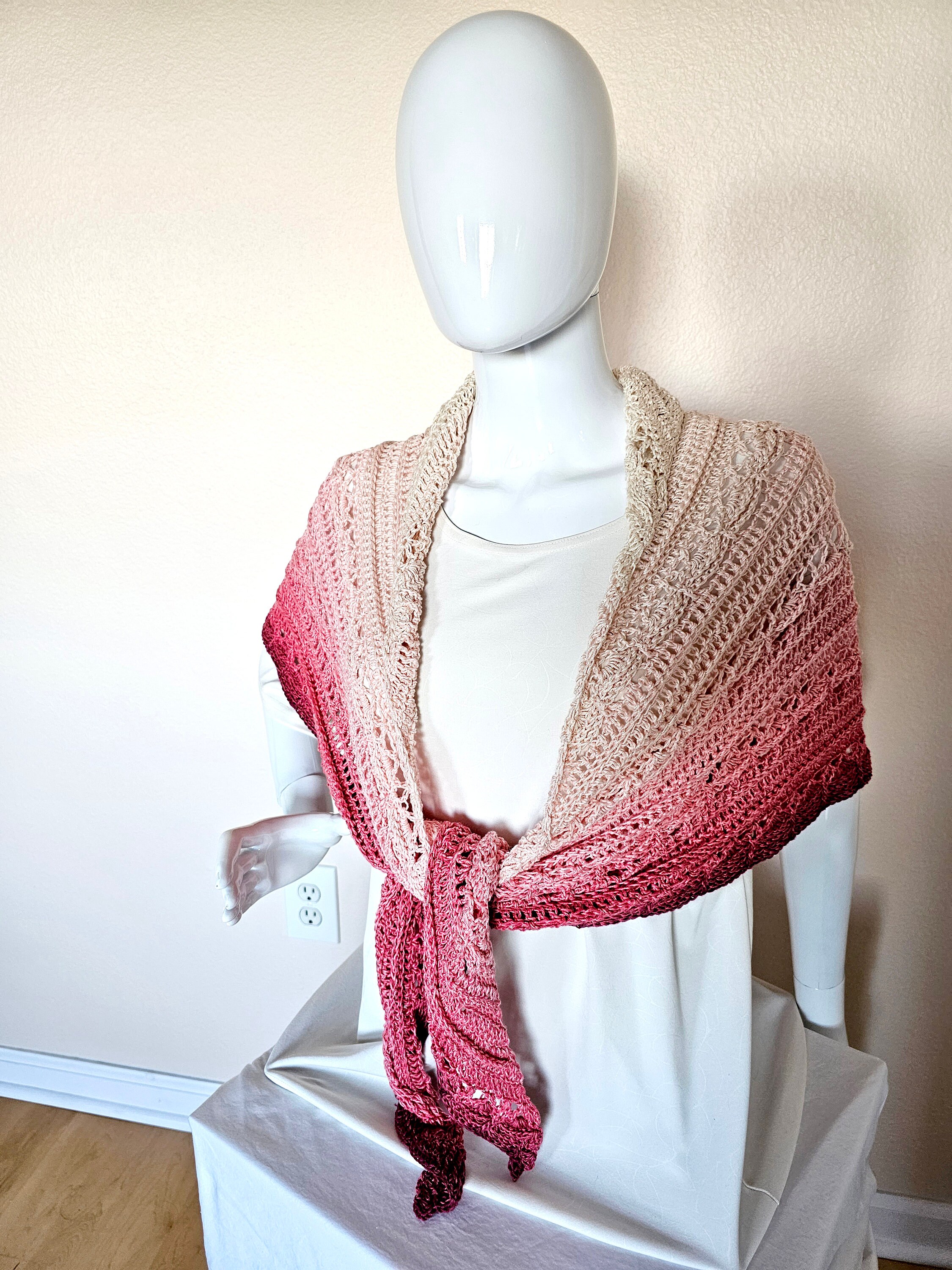 Crochet triangle shawl. Unique chic wrap. Cozy triangle shawl. Rose and Cream Wedding Stole. Gift for Her. Handmade Large shawl. - Thumbnail 3
