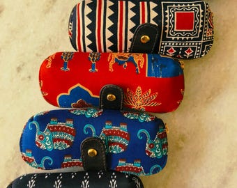 Handcrafted Sunglass Case – Printed Eyewear Pouch – Slim Travel Eyeglass Holder Set of 5