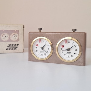 Antique Jerger Chess Clock: Mechanical Tournament Timer, 1960s German Made