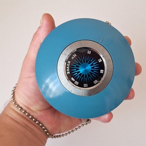 Vintage Sanyo Dice Radio: Space Age AM Shortwave Decor