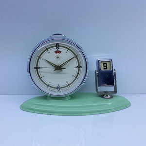 Vintage 1970s Desk Clock: Space Age Calendar Alarm