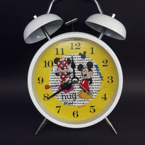 Vintage Mickey Mause Clock, Disney Clock, Vintage Clock, Alarm Clock, Desk Clock, Mickey Mause, Disney