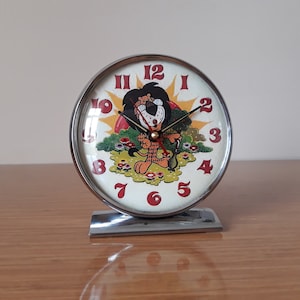 Rare 1970s Lion King Alarm Clock: Vintage Mechanical Desk Decor