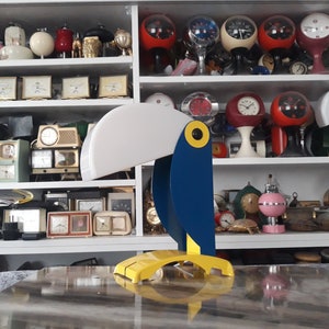 Blue Parrot Lamp: Metal Bird Table Lamp, Pop Art Decor