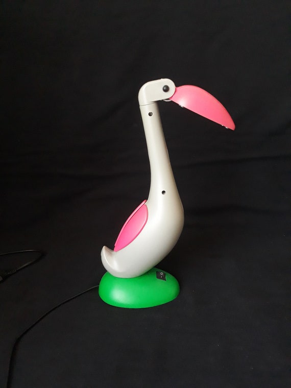 Vintage on sale flamingo lamp