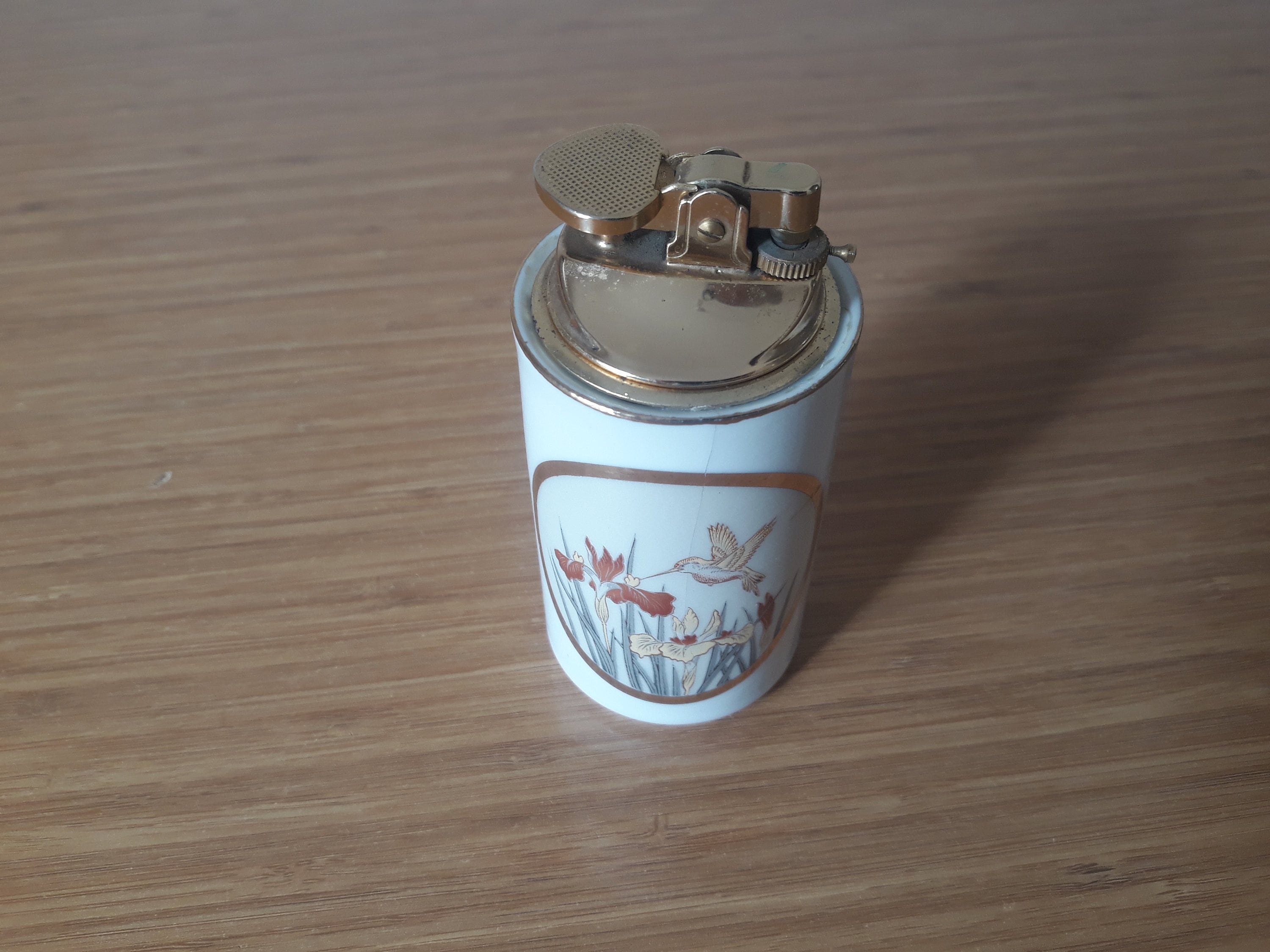 アンティーク磁器ハミングバードテーブルライター、ヴィンテージ 