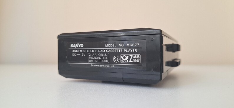Sanyo MGR59 Cassette Player - Thumbnail 5
