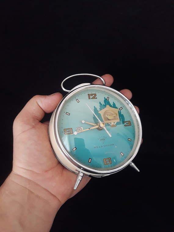 珍しい鳥の目覚まし時計：ヴィンテージの機械式置時計 - Etsy 日本