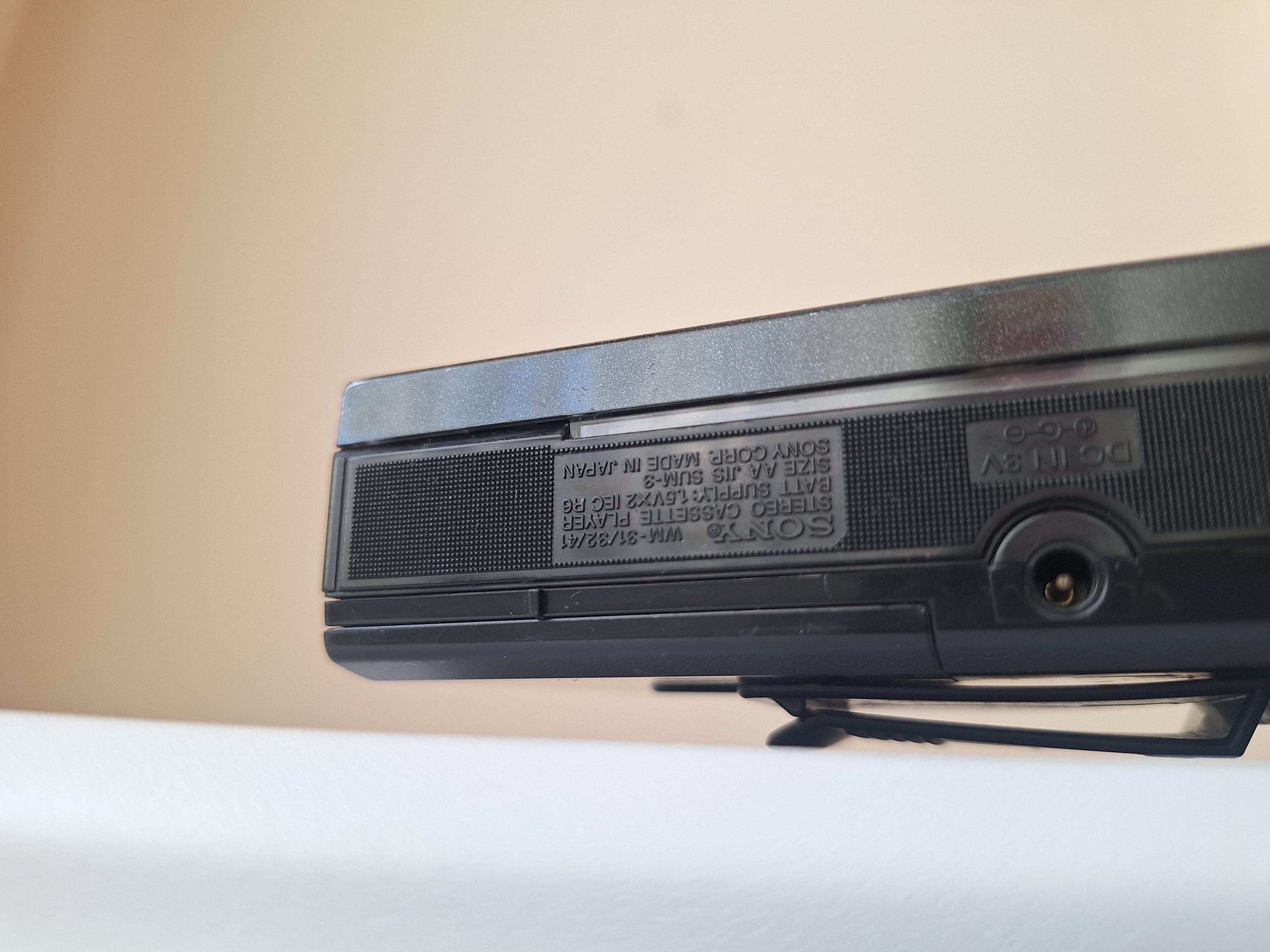 ビンテージ ソニー ウォークマン WM32 カセットプレーヤー - 完全動作