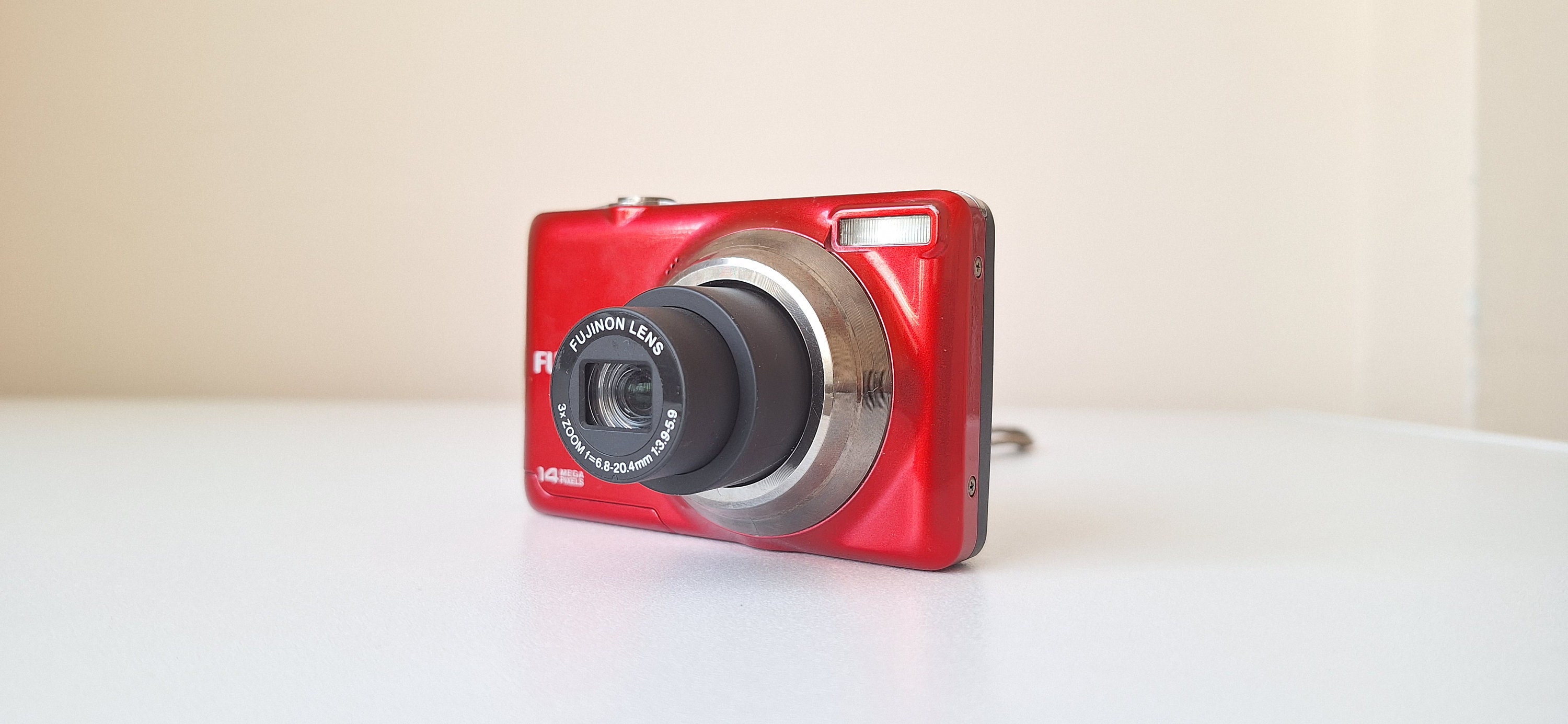 Vintage Fujifilm Finepix JV300: 14MP Red Digital Camera - Etsy Canada