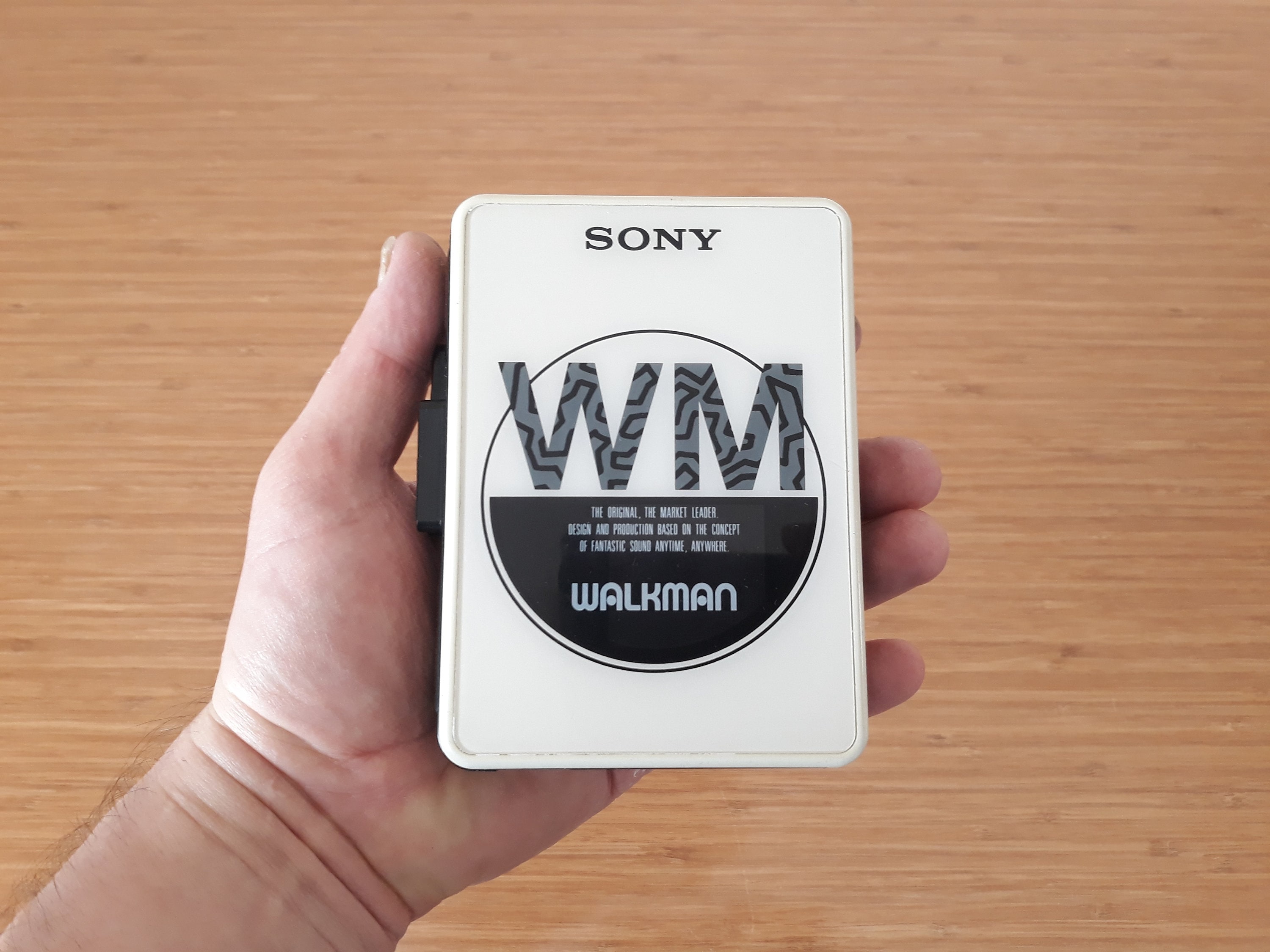 ヴィンテージ ソニー ウォークマン WM B10 カセットプレーヤー
