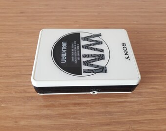 ヴィンテージ ソニー ウォークマン WM B10 カセットプレーヤー
