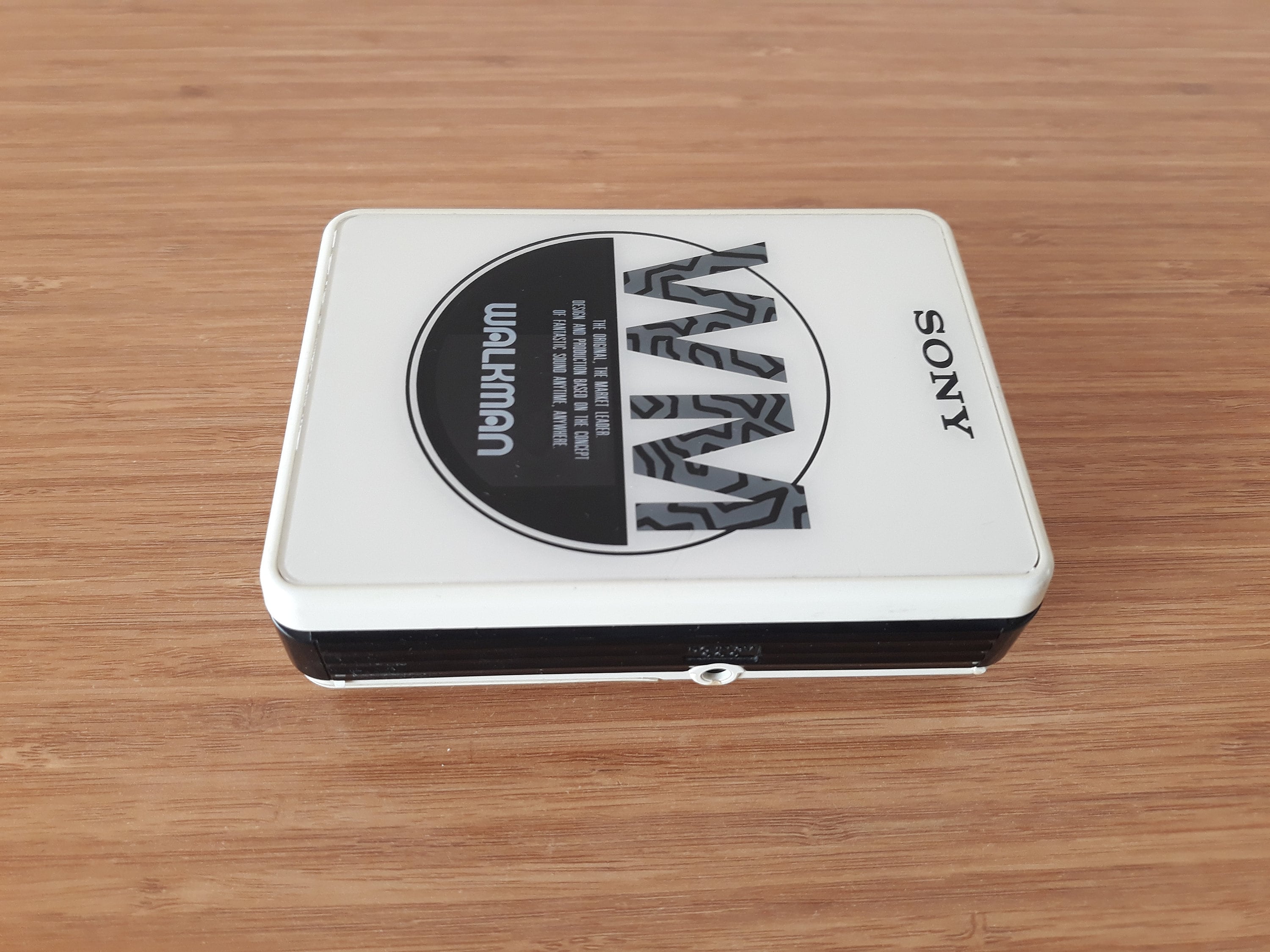 ヴィンテージ ソニー ウォークマン WM B10 カセットプレーヤー