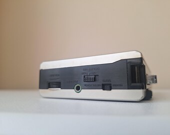 ビンテージ ソニー ウォークマン WM-24 カセットプレーヤー
