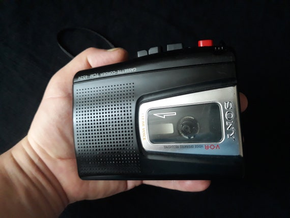 Vintage Sony Walkman TCM 453V: Collectible Cassette Player - Etsy