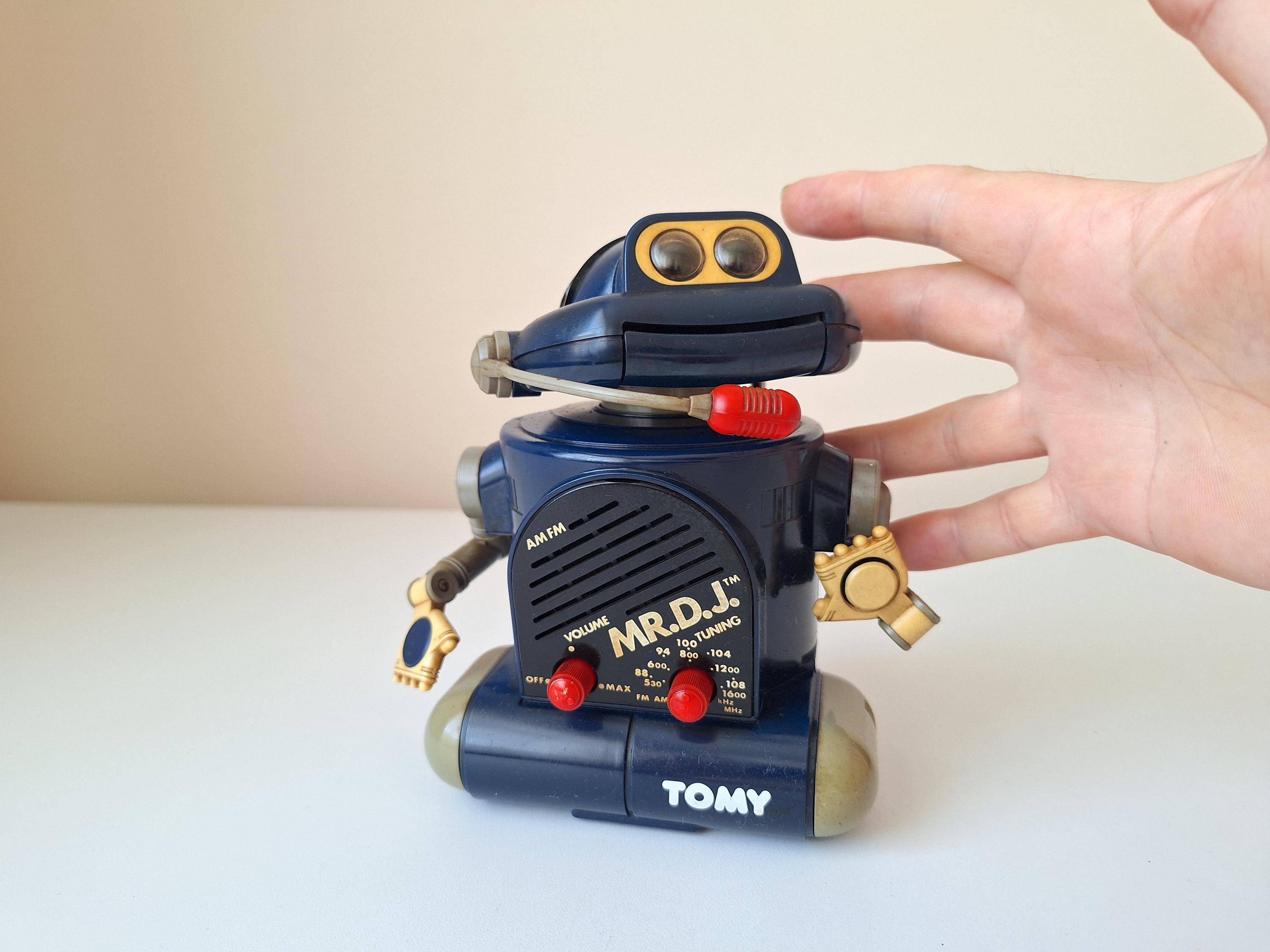 Vintage 1980s Tomy Mr. DJ Robot Radio, Working Condition - Etsy Israel