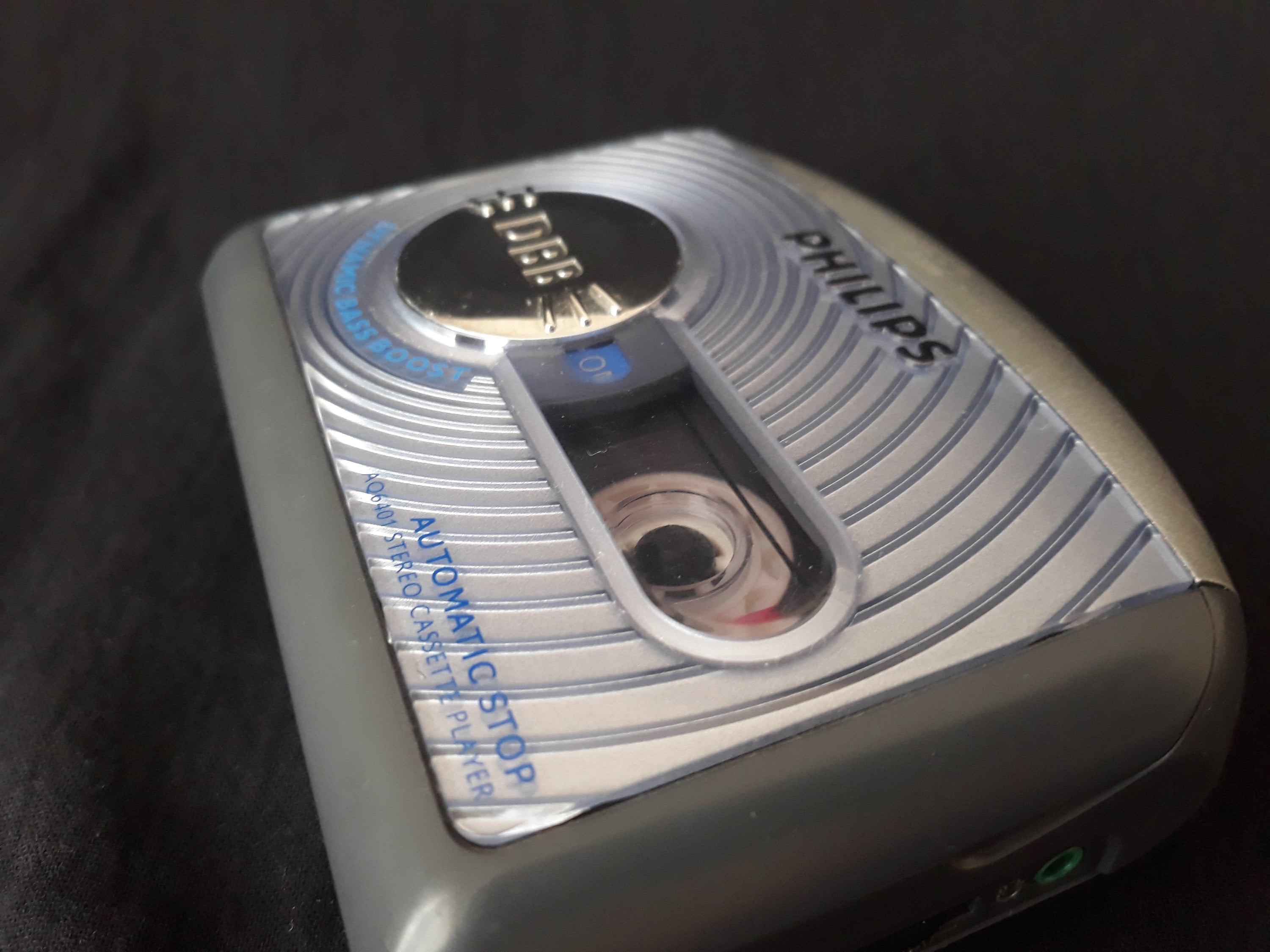 Ancien lecteur cassette radio Walkman Philips AQ6562 état de fonctionnement rare