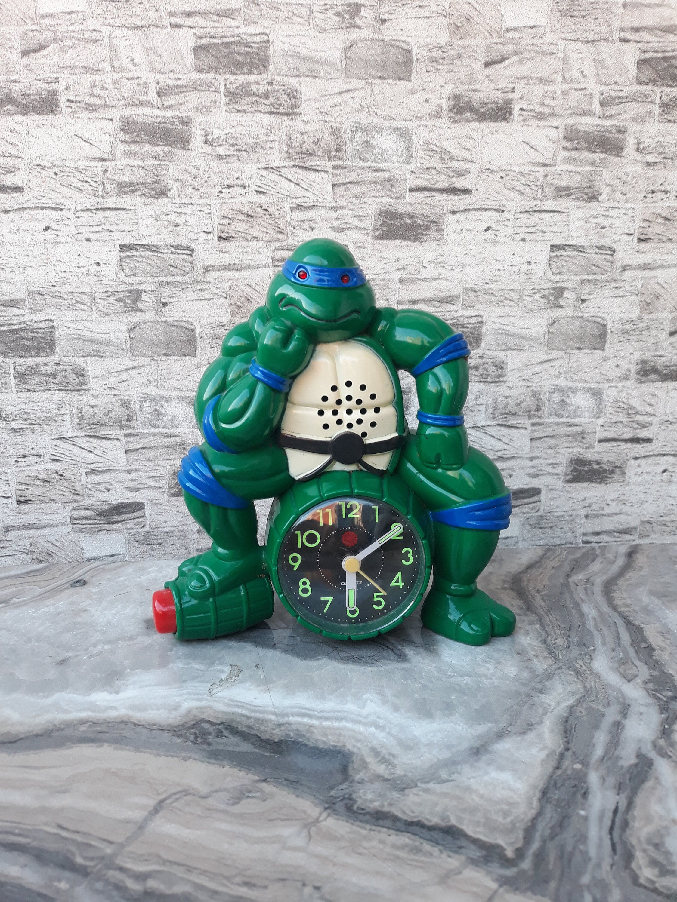 clocks and colours TORTUGA 日本未発売 Ninja Turtles Clock - Etsy
