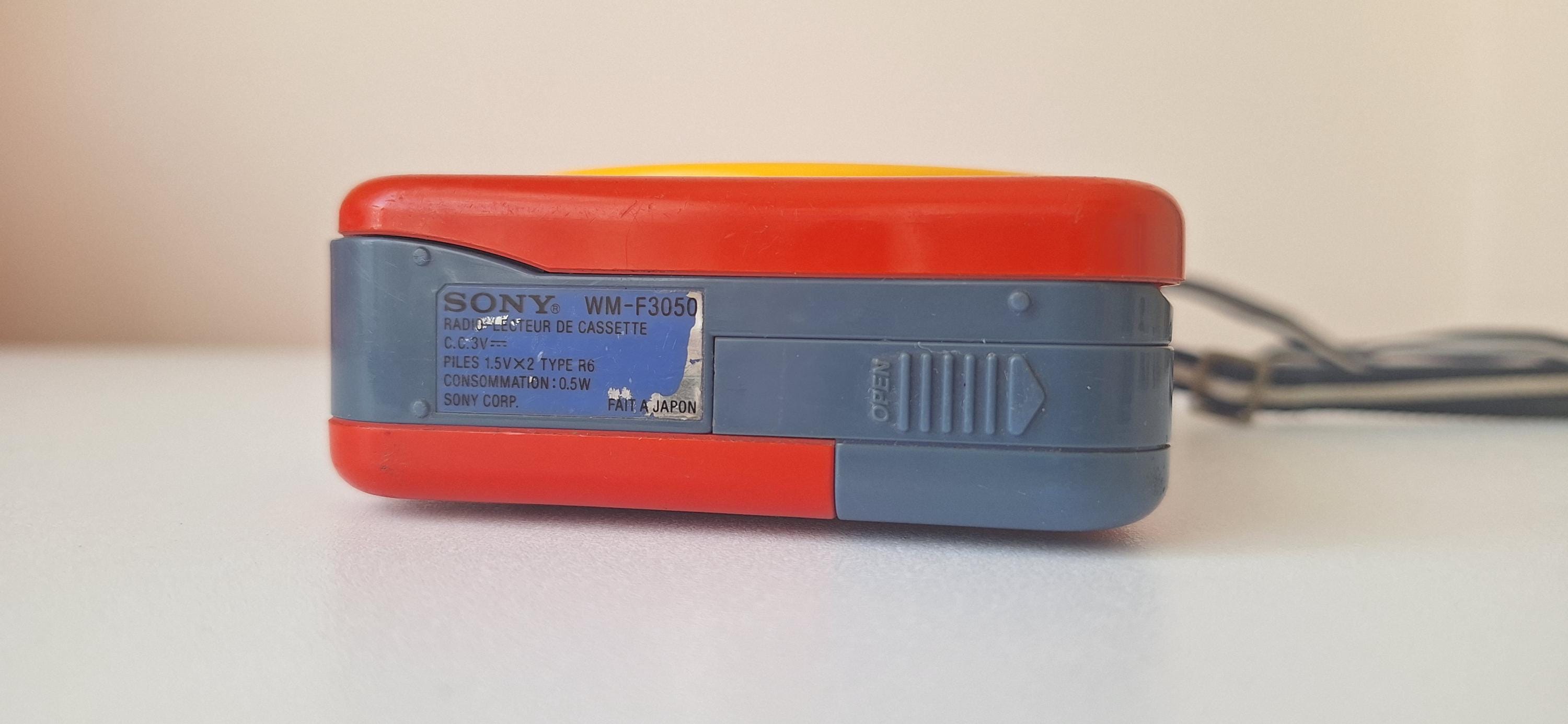 WM-F3050 カセットウォークマン ソニーグループポータル | WM-504 ウォークマン® ステレオ