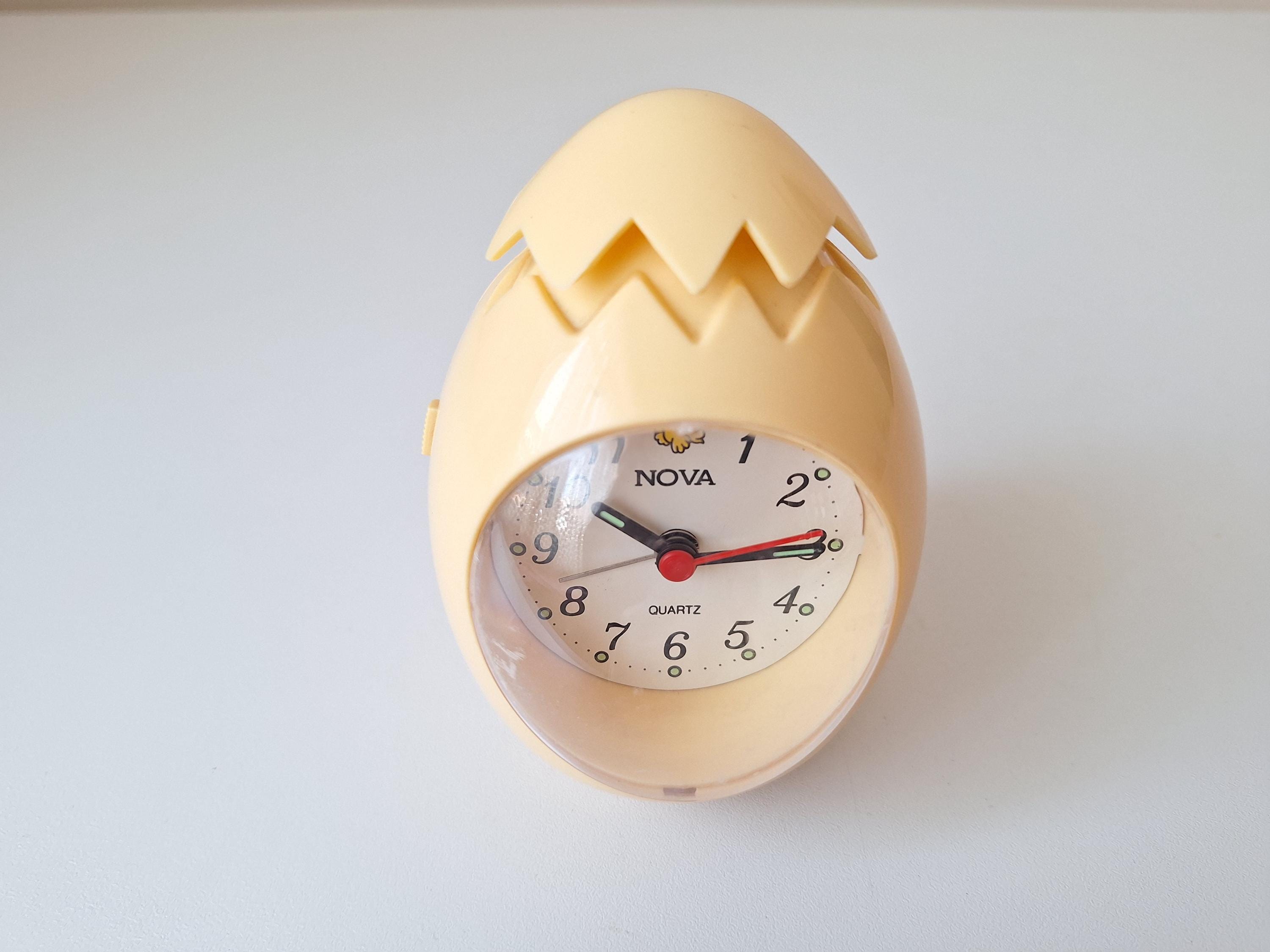 1980年代のヴィンテージ卵型目覚まし時計、正常に動作 - Etsy 日本