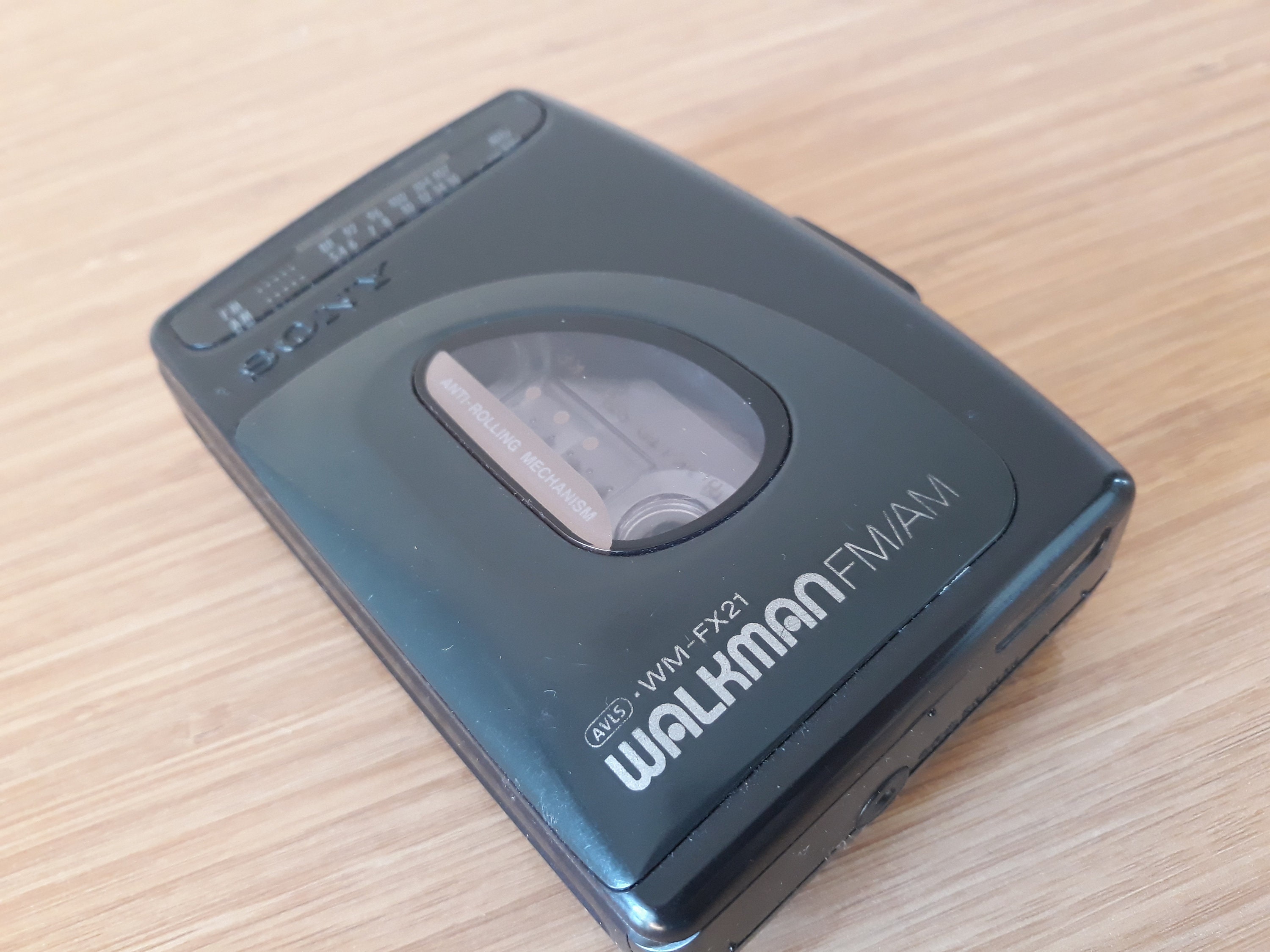 ビンテージ ソニー ウォークマン カセットプレーヤー WM-FX21