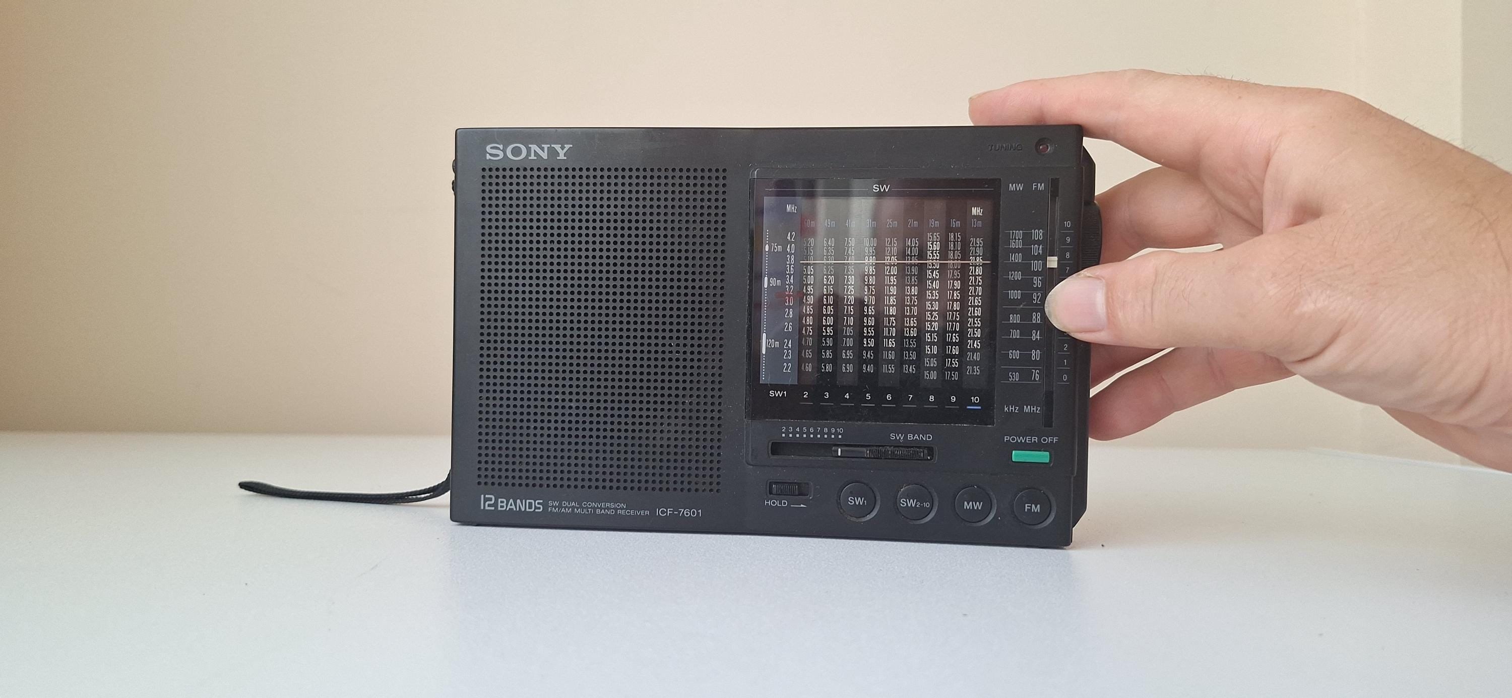 Vintage Sony ICF-7601 12 Band Worldwide Receiver, Sony Streo