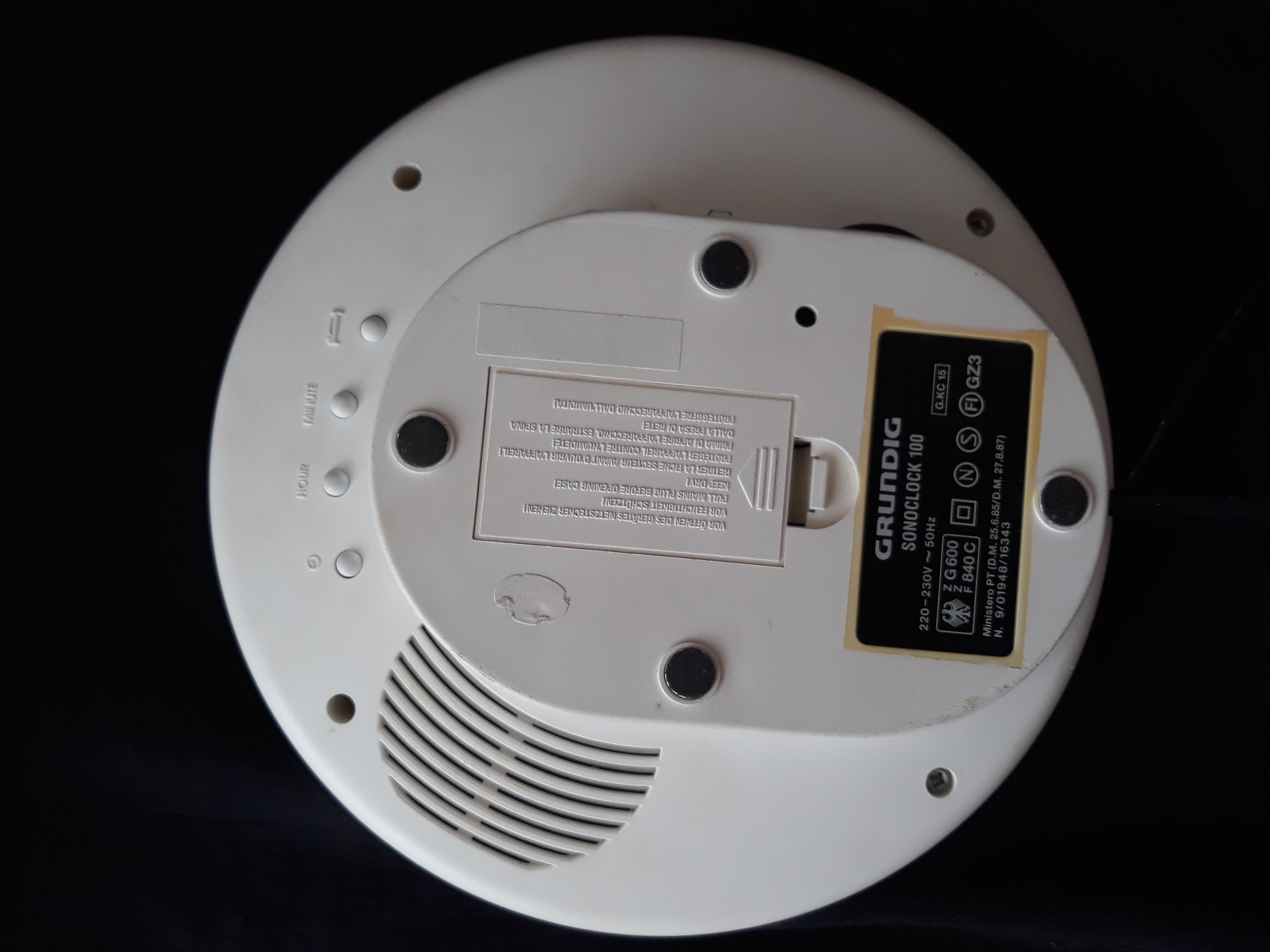 Vintage Rare Grundig Sonoclok 100 Clock Radio Vintage Radio Etsy 日本