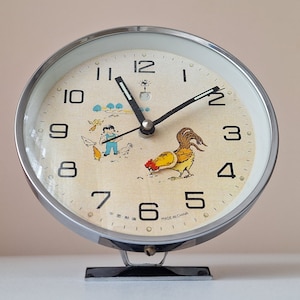 Vintage Animated Chicken Table Clock - 1970s Mechanical Alarm Clock