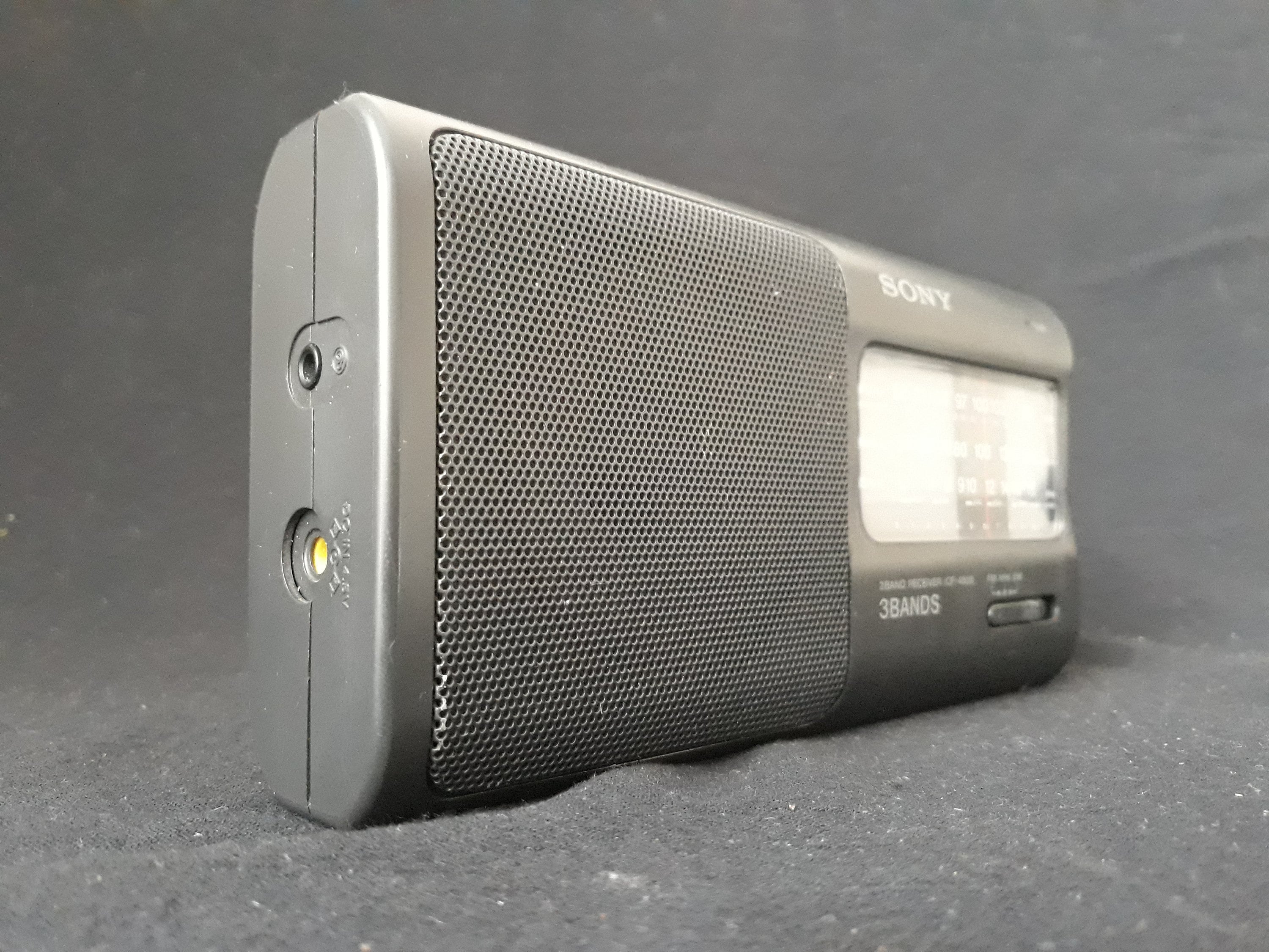 radio portatil sony icf-480s año 1990 - Compra venta en todocoleccion