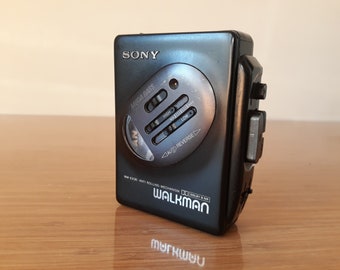 【貴重激レア】SONY ウォークマン カセットプレーヤー レトロ 貴重激レア】SONY ウォークマン カセットプレーヤー レトロ