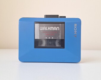 ソニー　ウォークマン　WALKMAN　SONY　WM-EX112　レア　カセット Amazon | Sony Walkman AVLS WM-EX122 Portable Cassette Player