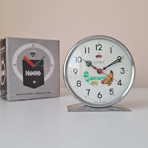 Vintage Chicken Alarm Clock: Mechanical Table Clock