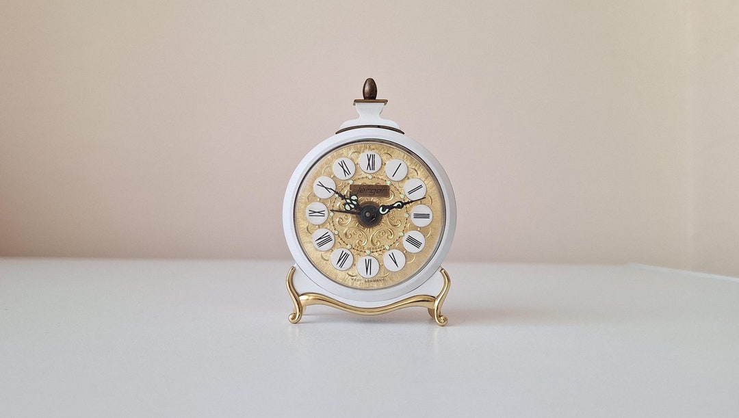 ヴィンテージ風金色置時計　イタリア製　アンティーク スペイン製 真鍮 置き時計 幅18cm / 金 ゴールド 時計 輸入雑貨