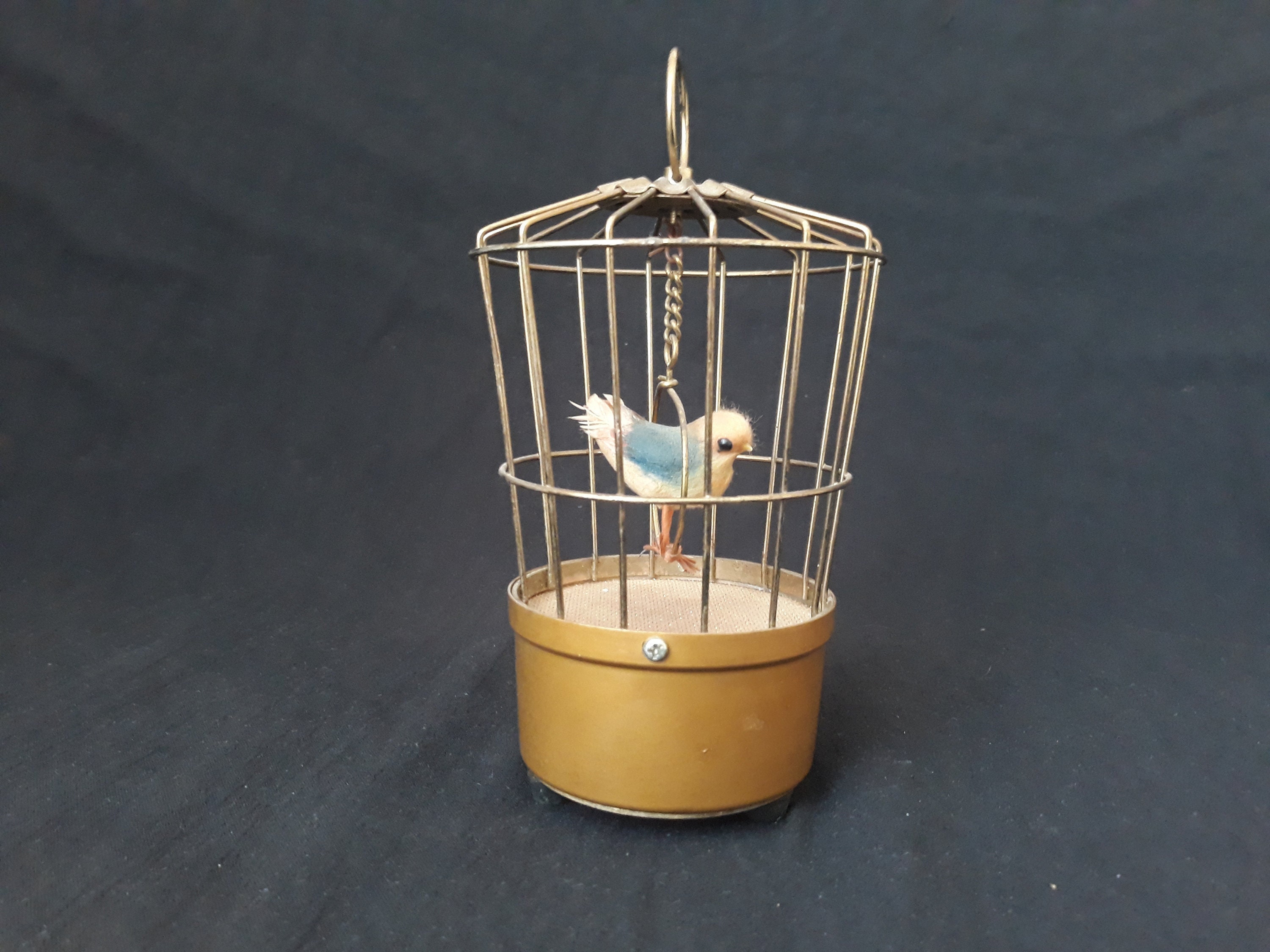 Mechanical Table Clock With Rare Brass Musical Bird Cage And Alarm Function  From Yw222, $73.39